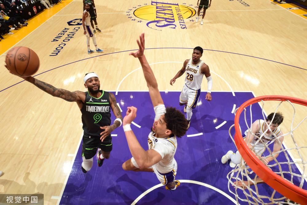 而成为行业 而成为行业